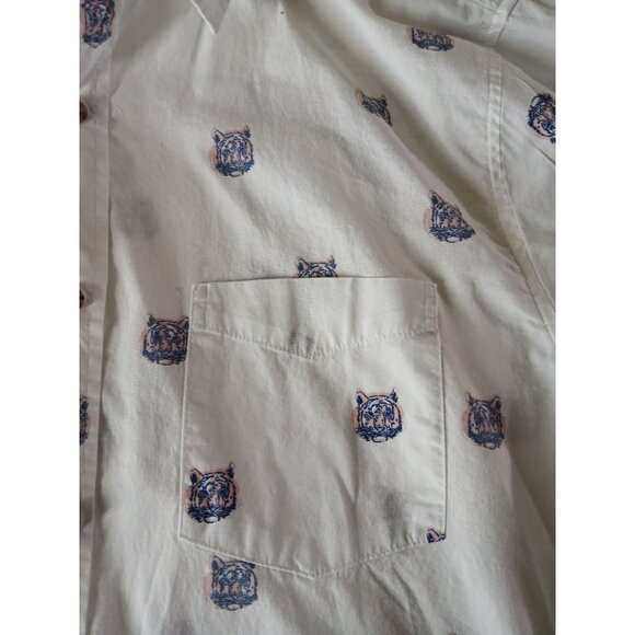 Sovereign Code White Short Sleeve Tiger Print Button Up Shirt Size XL Pink Blue - Picture 4 of 11